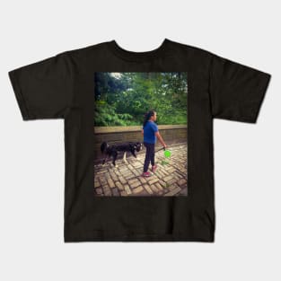 Central Park Dog Walking Manhattan New York City Kids T-Shirt